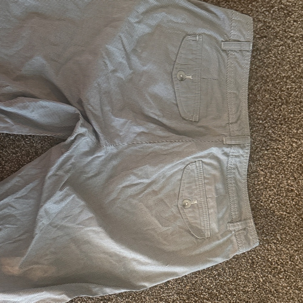 GAP Soft Gray Flare Pants - Picture 5 of 6
